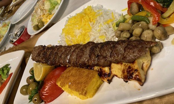 イランでのお食事