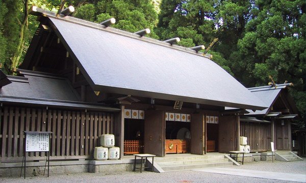 Ama-no-Iwato Shrine