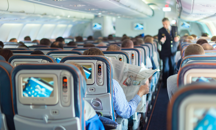 飛行機内に持ち込みたい便利グッズ